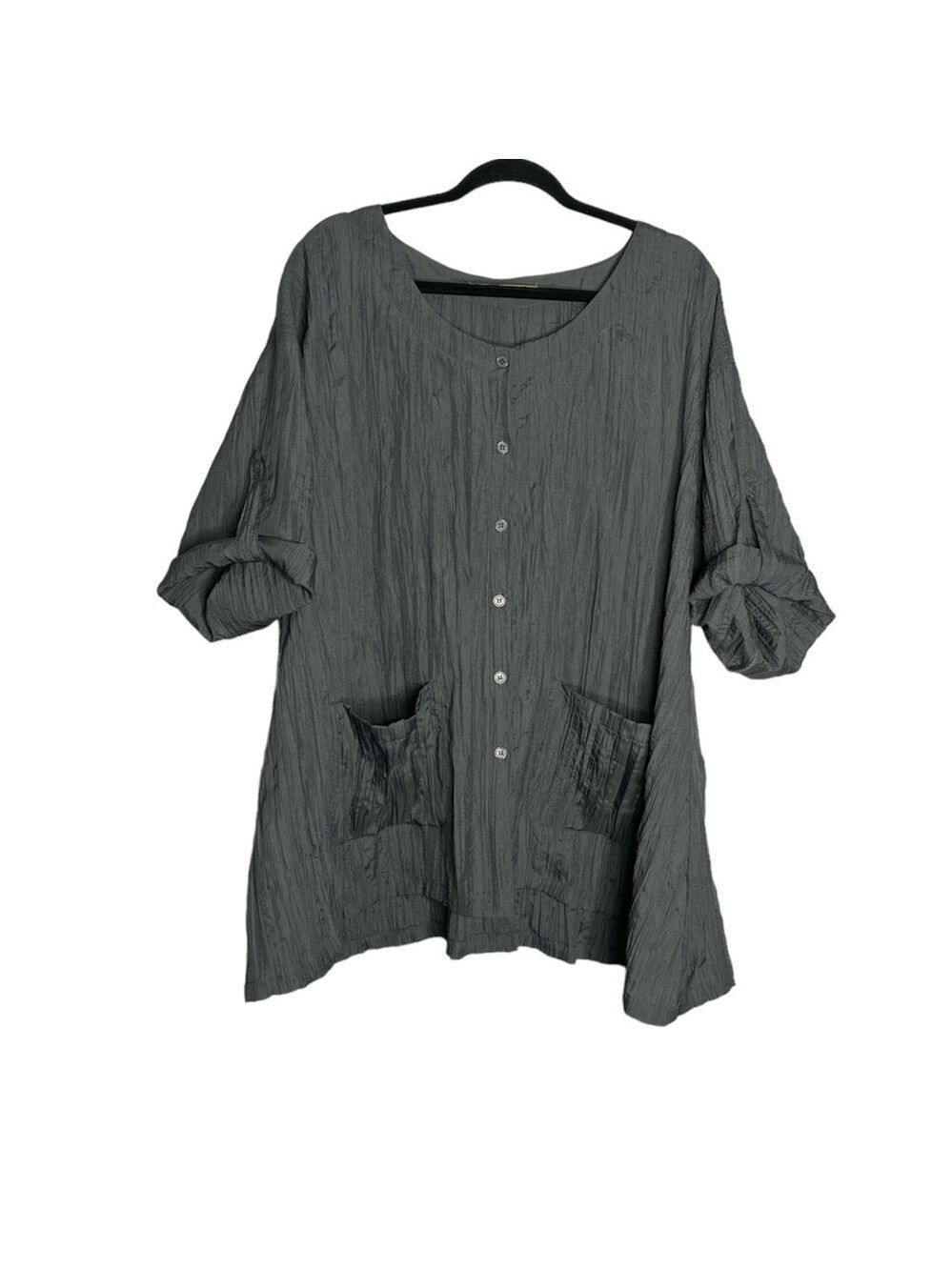 Tara Vao Crinkle Short Sleeve Button Up Lagenlook Blouse, size 1X